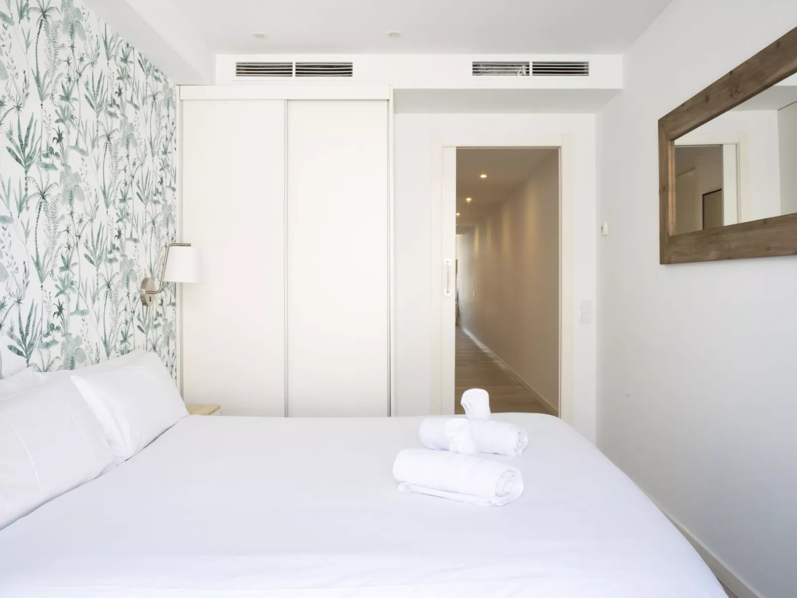 URBAN SUITES SITGES TERRACE - Binnen