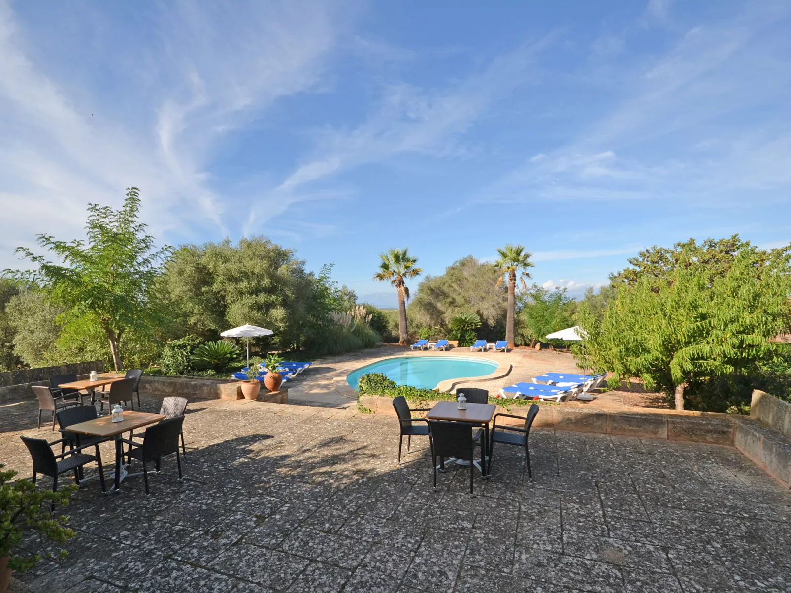 Son Granada - Buiten