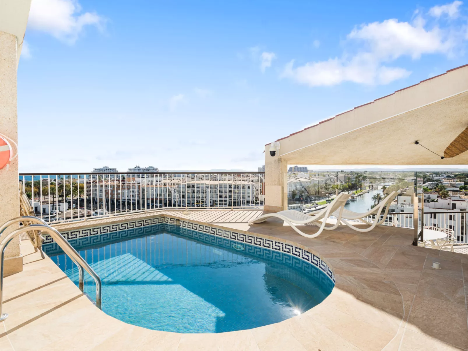 WELCS APARTAMENTO 106 EMP con PISCINA PRIVADA - Buiten