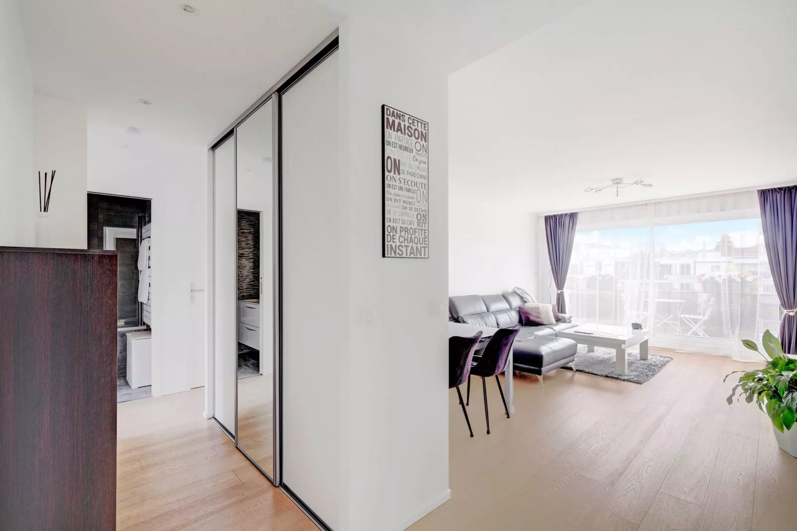 IY-25B-REPUBLIQUE-M - Niet-getagd