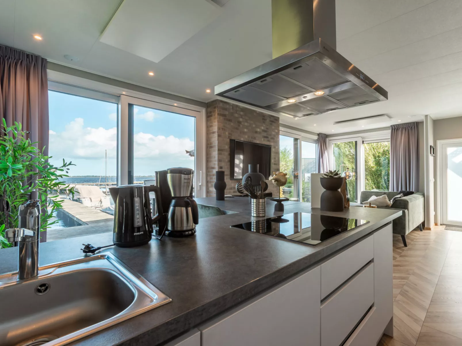 Vakantiepark Wiedense meren - Villa Waterrijk - Buiten