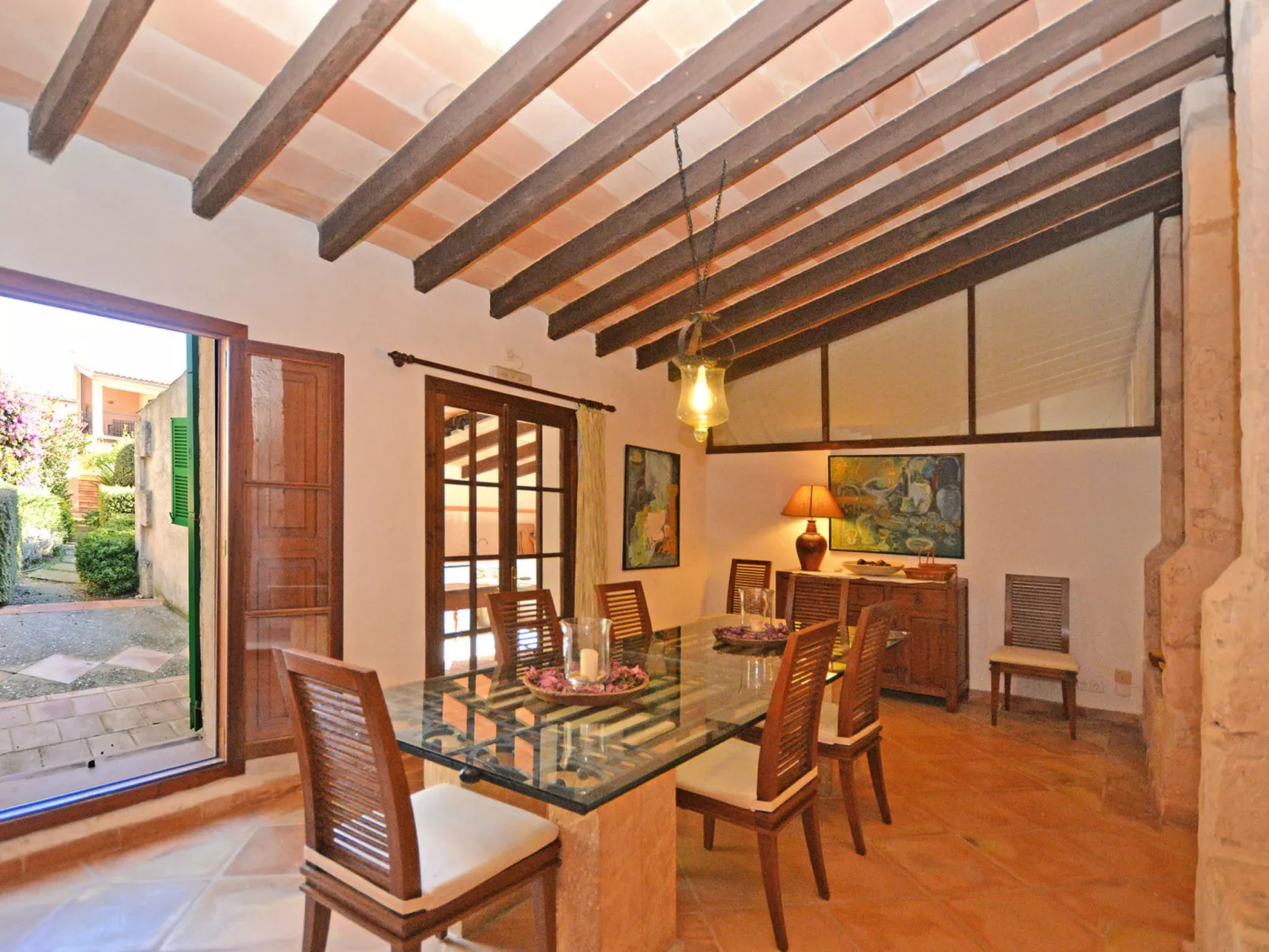 Can Casta (Sonrisa 12) - Buiten