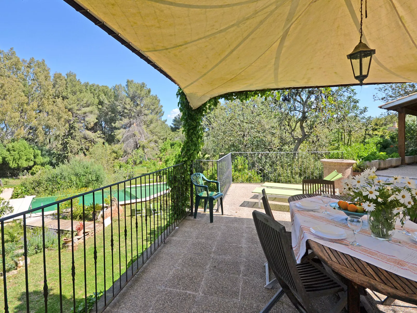 Spiros &quot-Camp Roig&quot- - Buiten