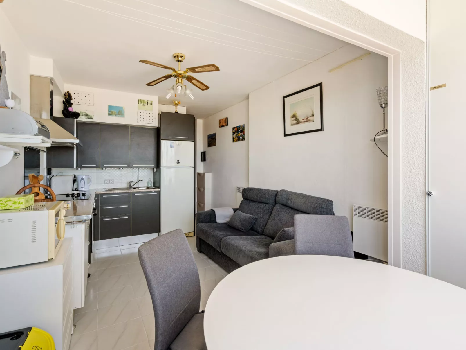 WELCS APARTAMENTO 053 EMP  Frente al Mar - Binnen