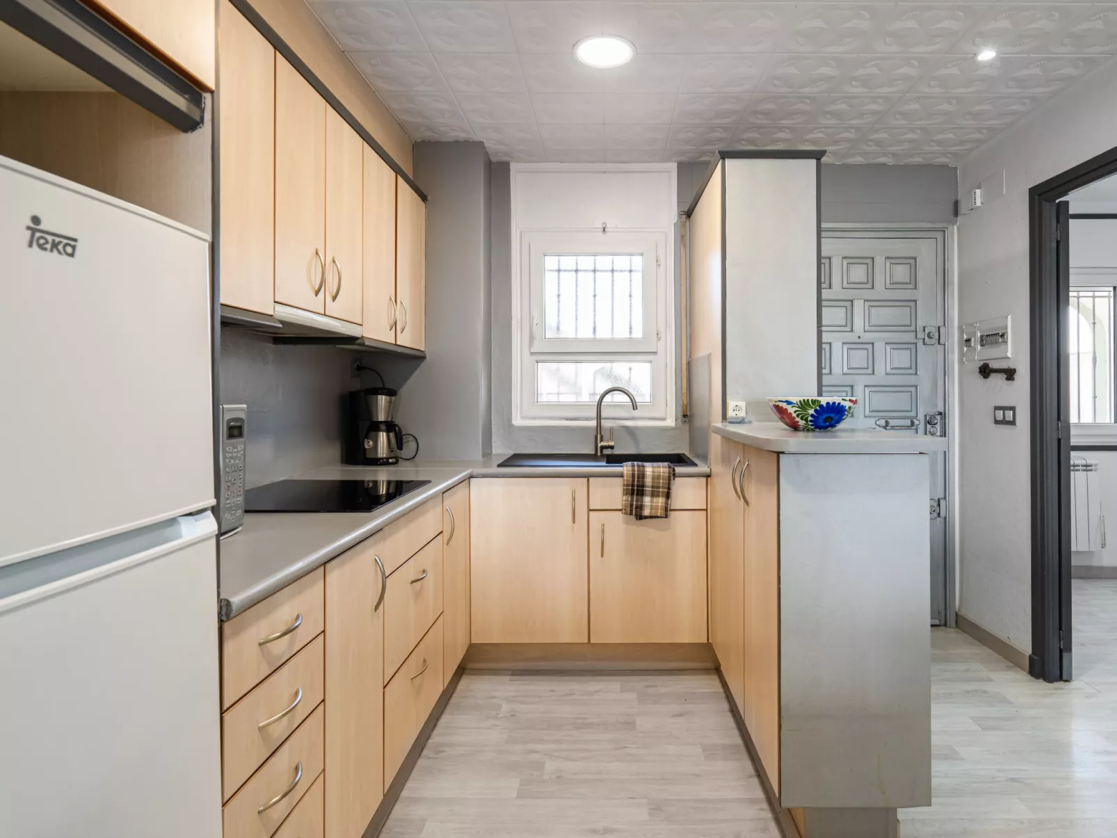 WELCS APARTAMENTO 012 EMP en el centro de Empuri - Binnen