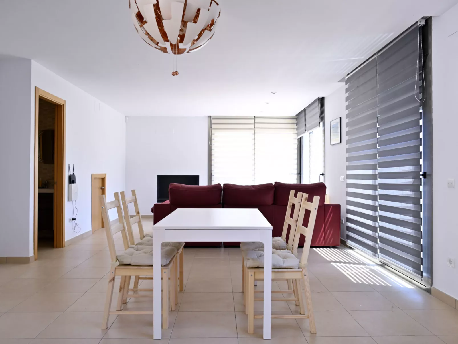 WELCS VILLA MODERNA 031 EMP con Piscina y Vistas - Binnen