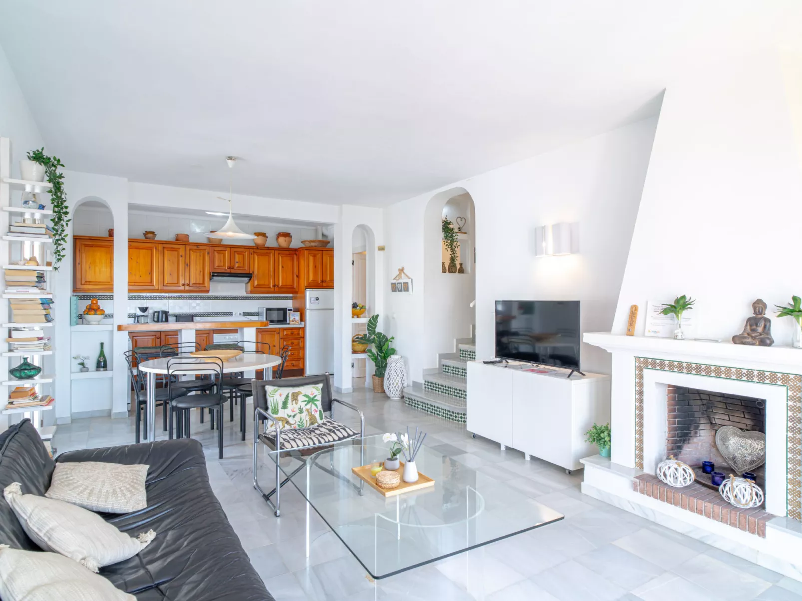 Casa Corazon Burriana by Casasol - Binnen