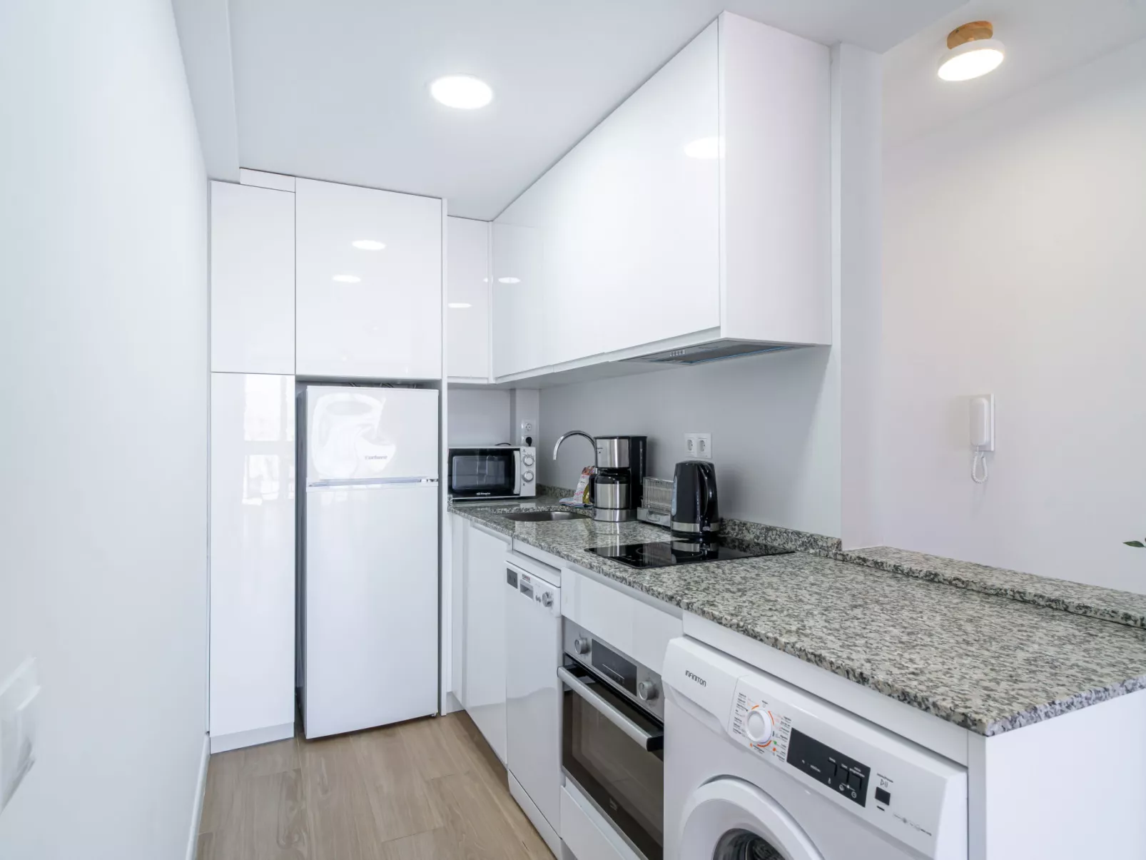 Coronado 25 Deluxe by Casasol - Binnen