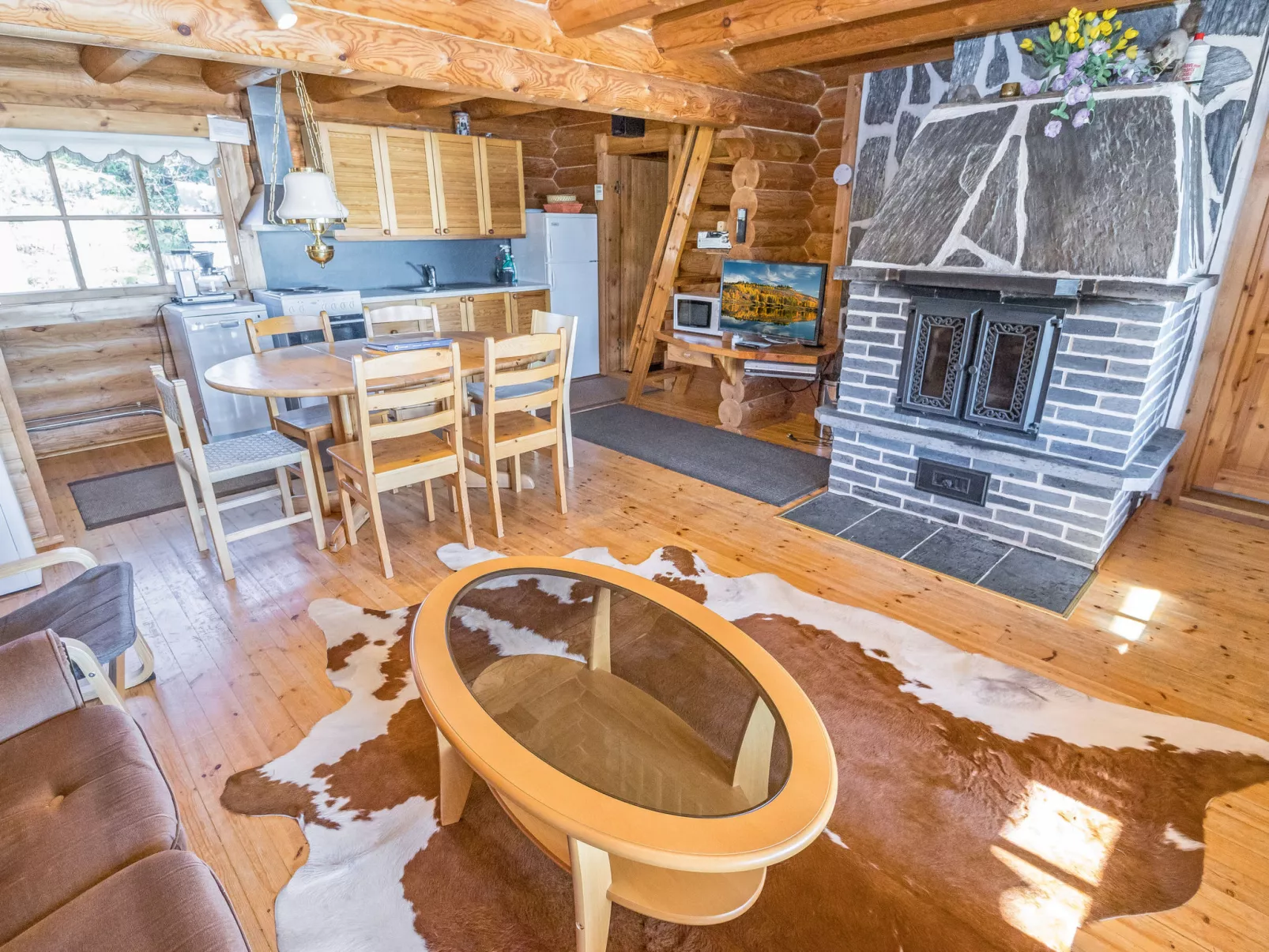 Peltoneuvos - Binnen