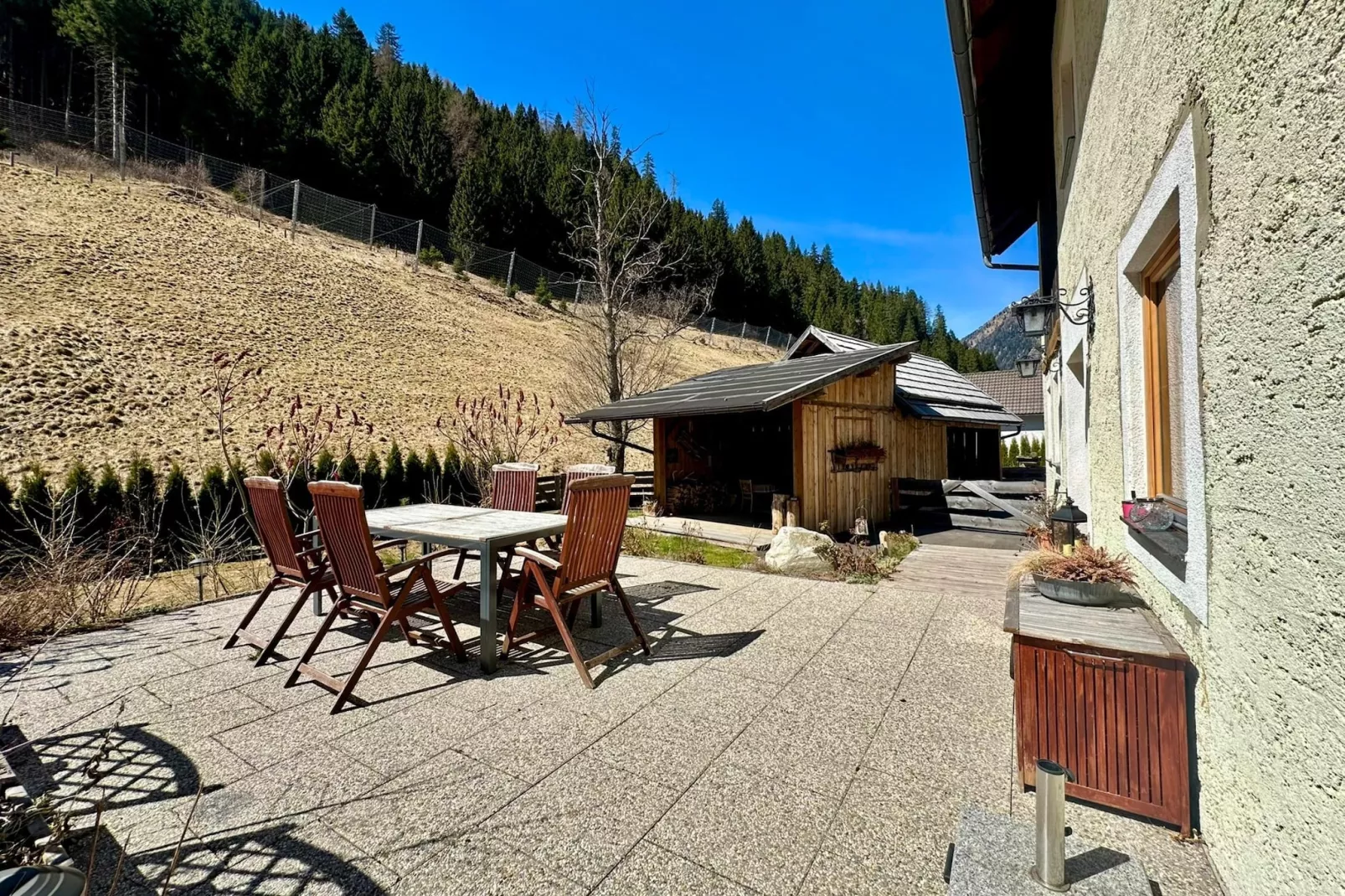 Ferienhaus Krapflgeusche - Buitenkant zomer