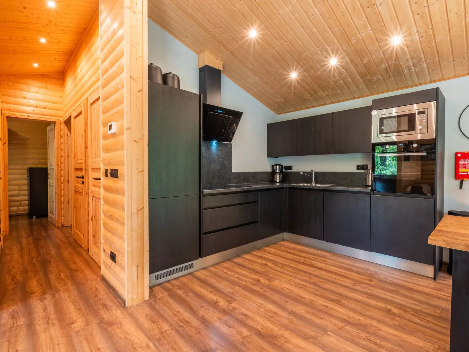 Vakantiepark De Wiltzangh - Esborg Lodge Hottub 6 - Binnen