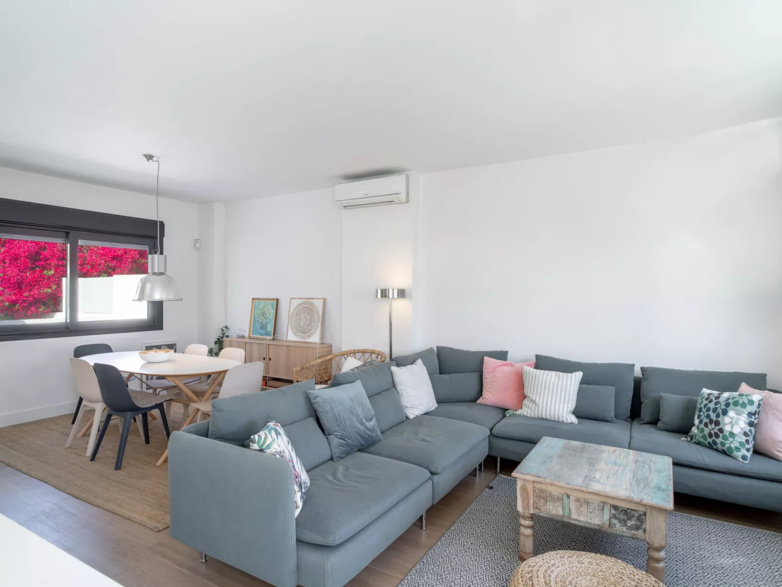 Villa Premium Los Mangos by Casasol - Binnen