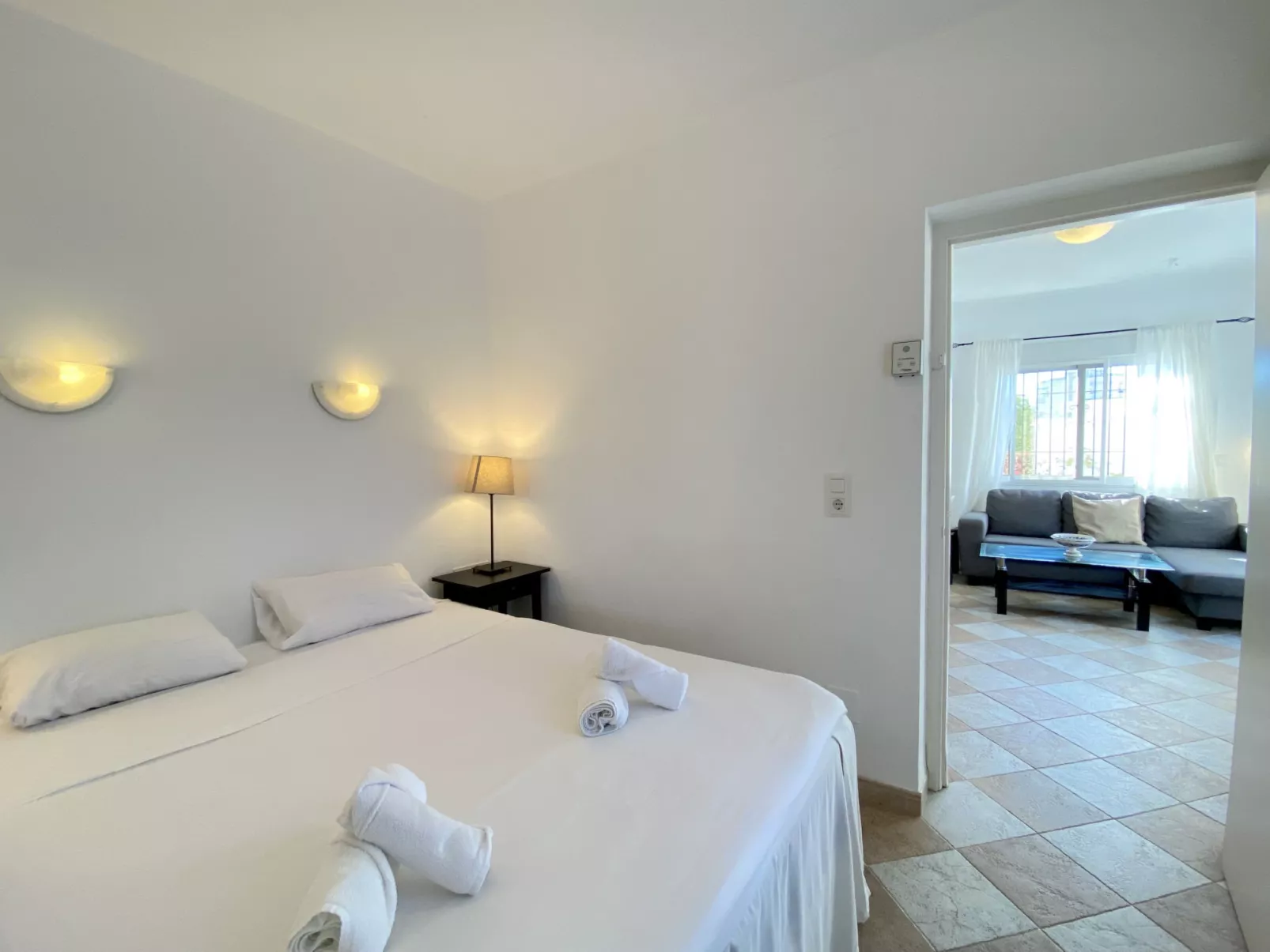 Villa Sandra Little Haven Apartment by Casasol - Binnen