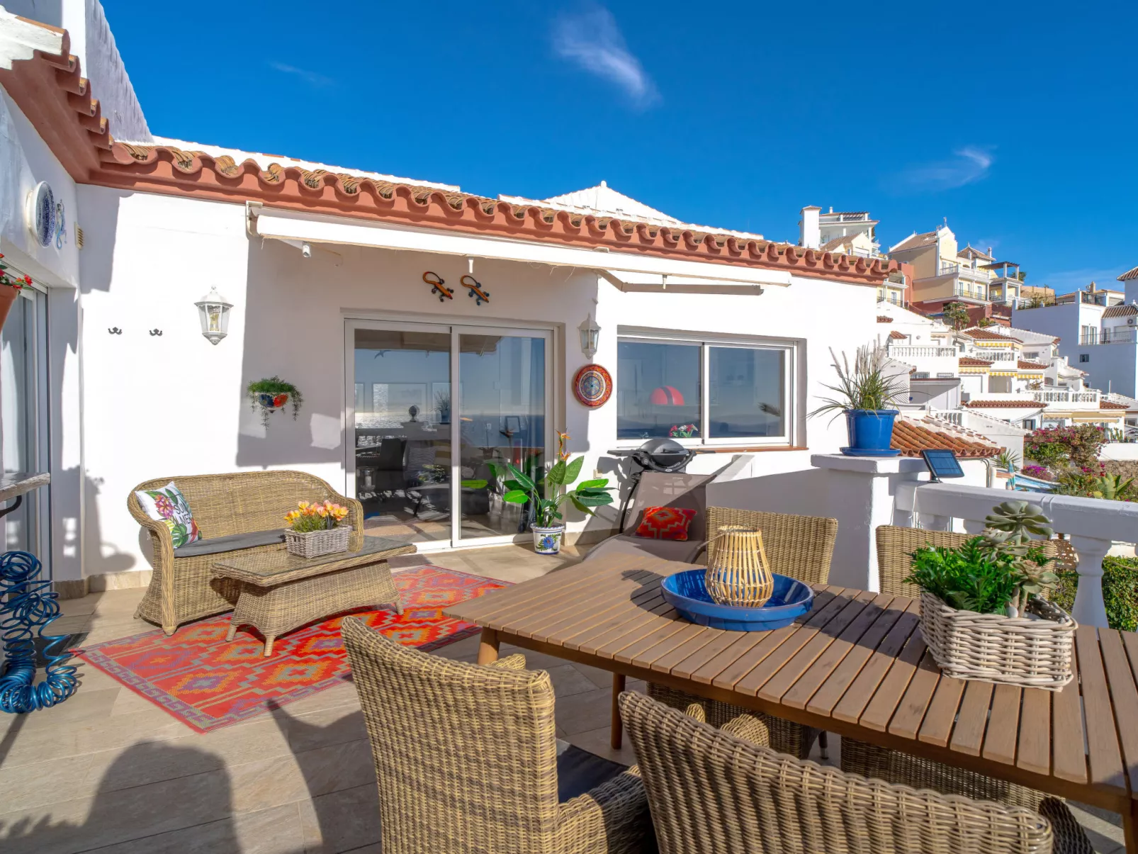 Vistas del Mar by Casasol - Binnen