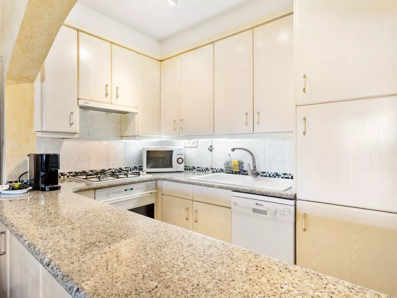 WELCS APARTAMENTO 227 EMP  con vistas al canal - Binnen