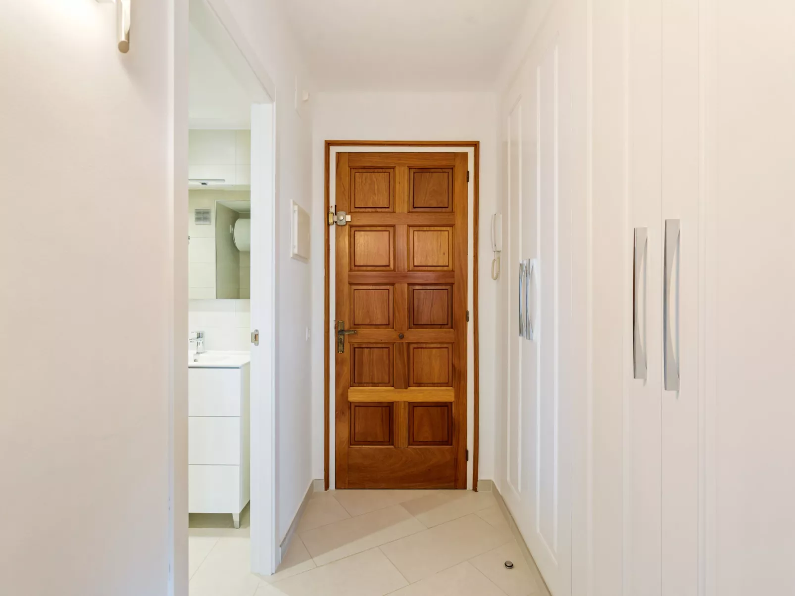 WELCS APARTAMENTO 053 EMP  Frente al Mar - Binnen