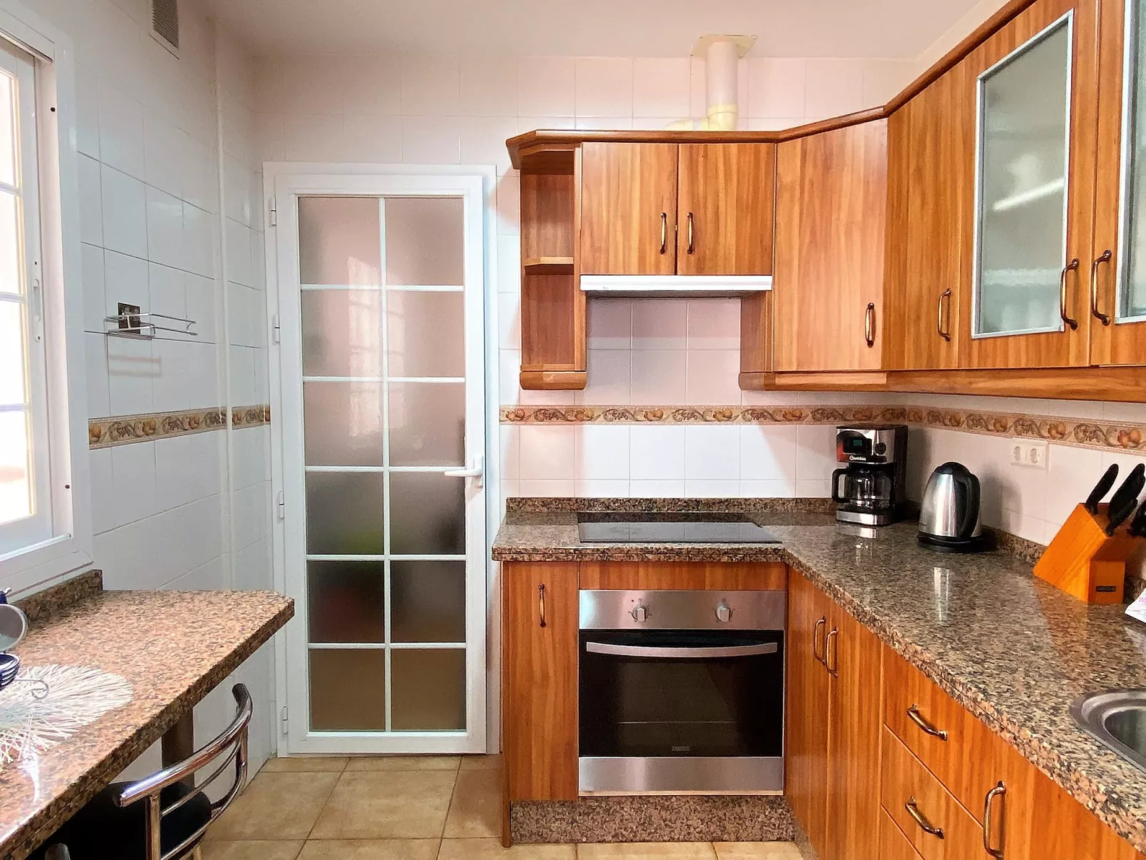 Azahara En Suite by Casasol - Binnen