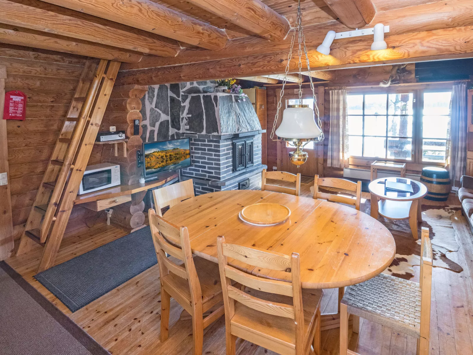 Peltoneuvos - Binnen