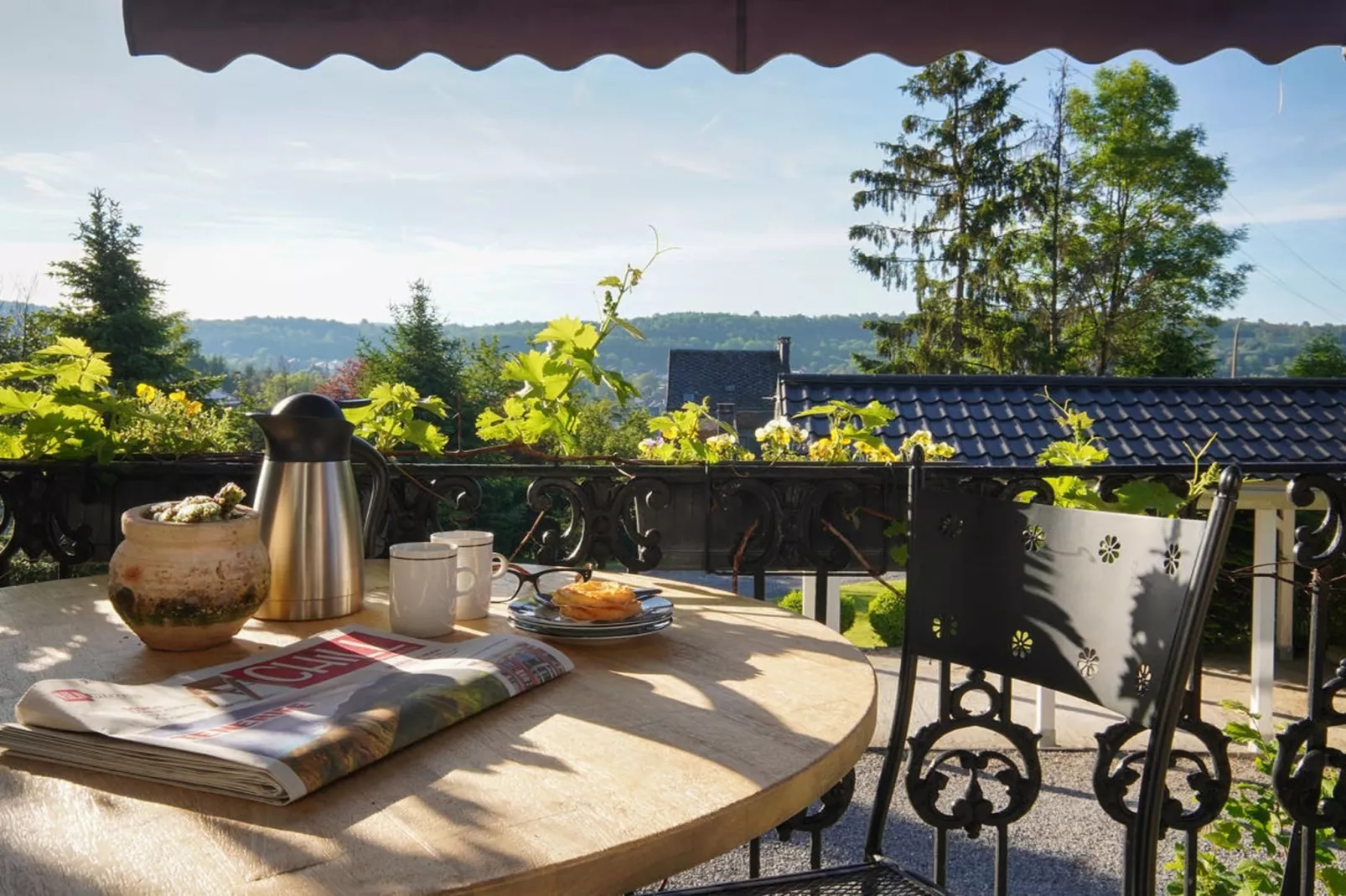 Cafe Moulin - Uitzicht zomer