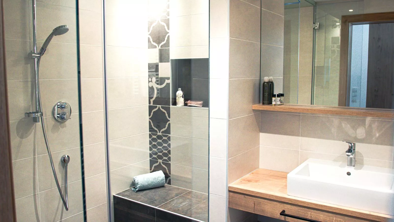 Penthouse Zillerufer - Badkamer