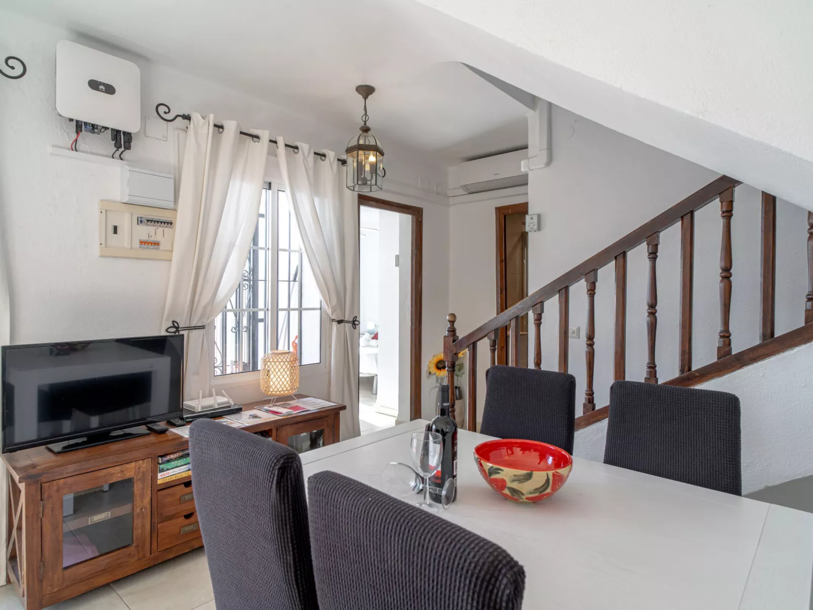 Villa Caritas Punta Lara by Casasol - Binnen