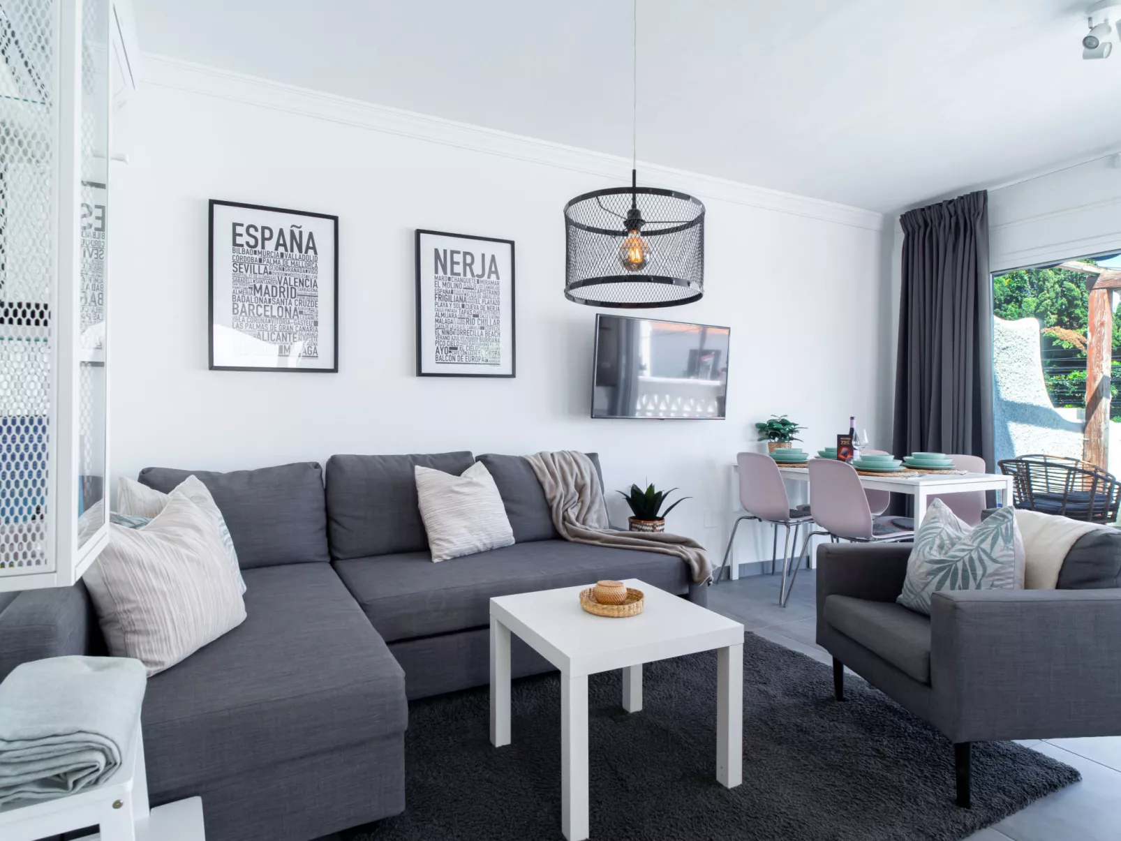 Sunny Vista Chimenea by Casasol - Binnen