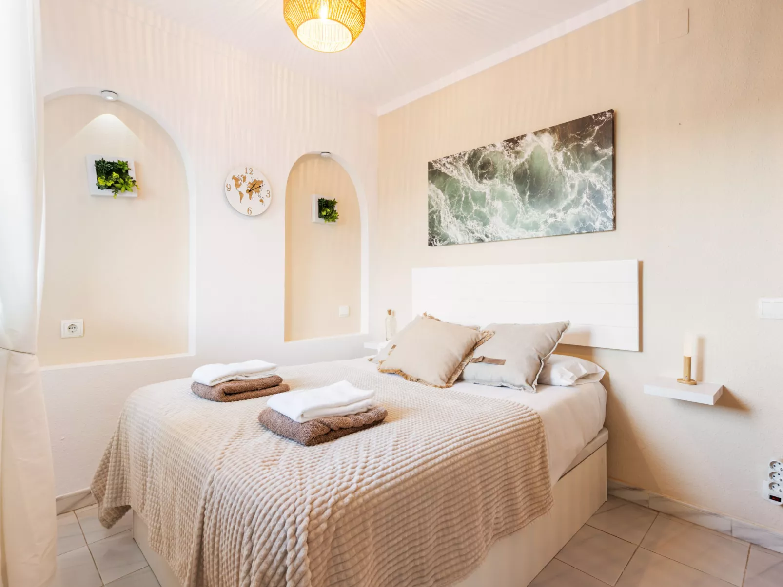 WELCS APARTAMENTO 055 EMP con terraza y vistas - Binnen