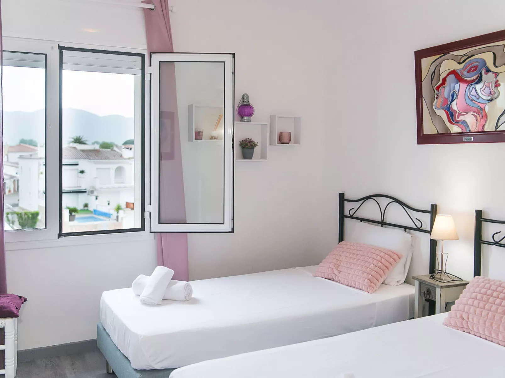 WELCS APARTAMENTO 244 EMP con terraza con vista - Binnen