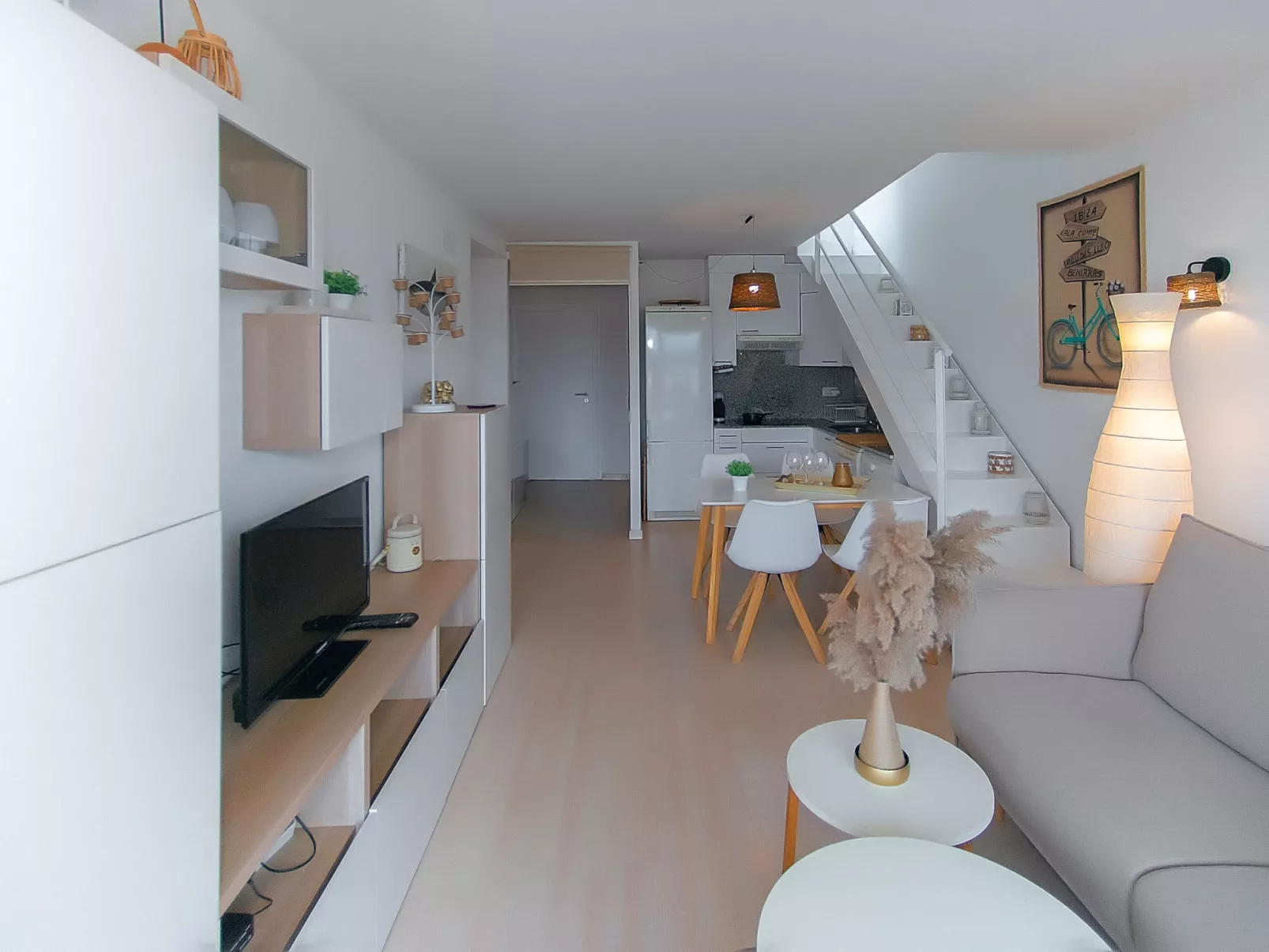 WELCS APARTAMENTO 254 EMP con vista al canal - Binnen