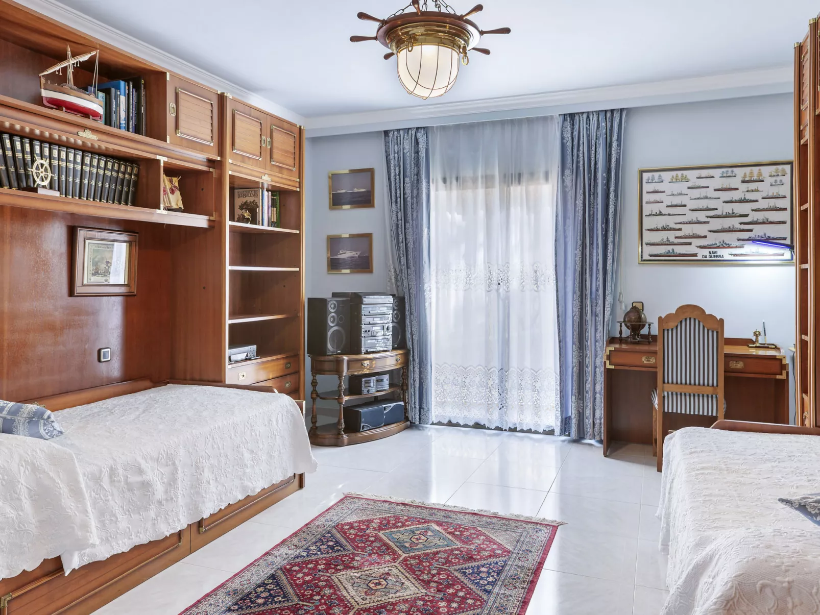 VILLA MARIA PORTALS NOUS by Priority - Binnen