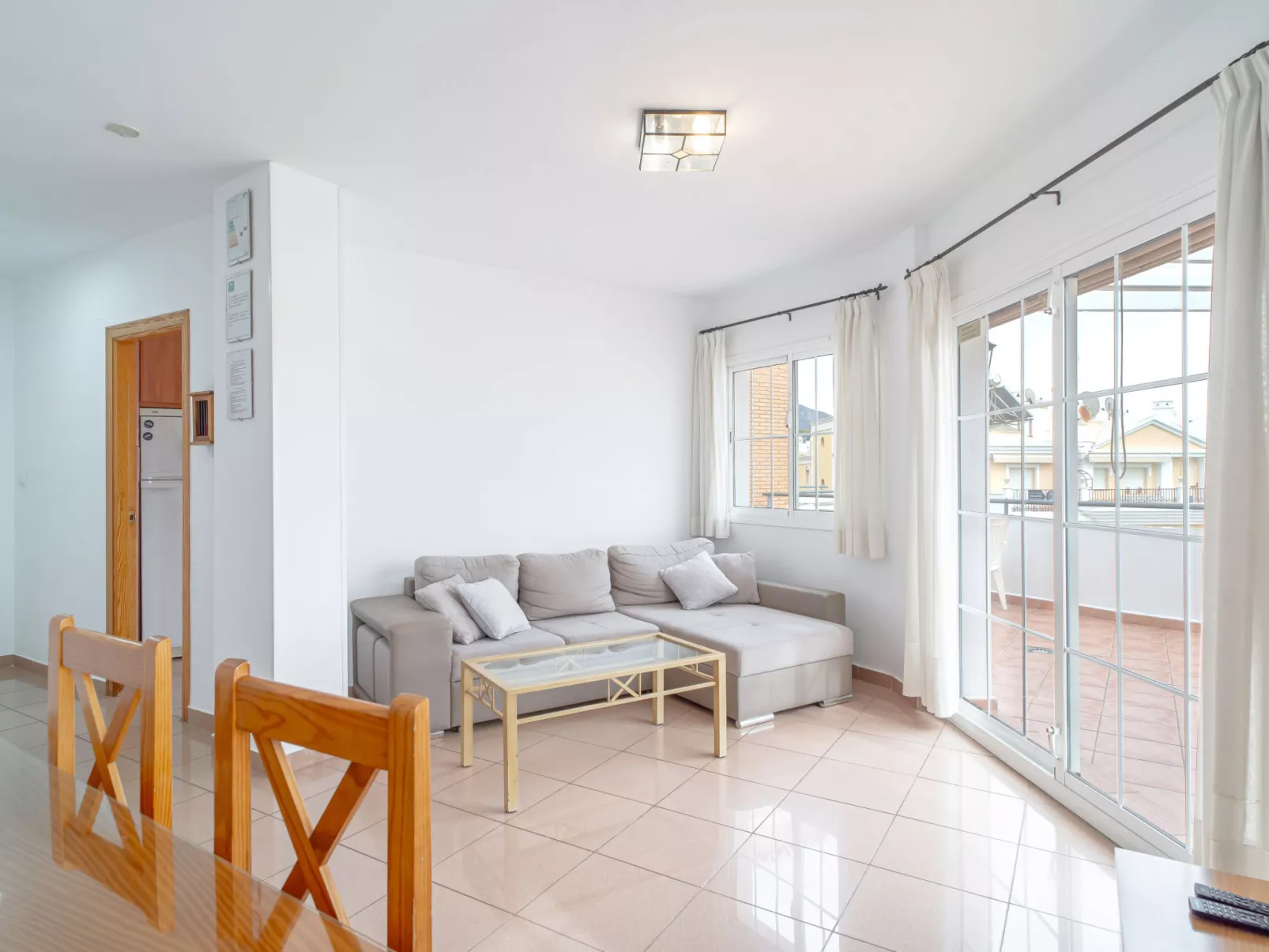 Rubarsal Burriana Beach 2F by Casasol - Binnen