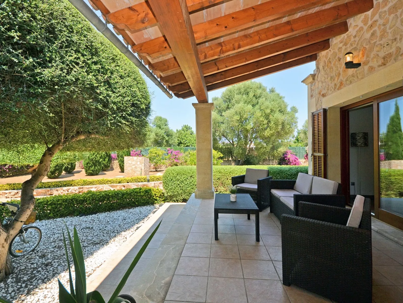 Santa Maria - Binnen