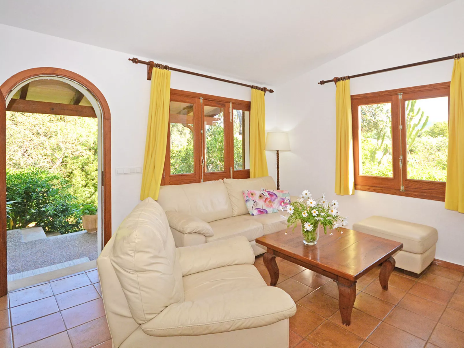 Spiros &quot-Camp Roig&quot- - Binnen