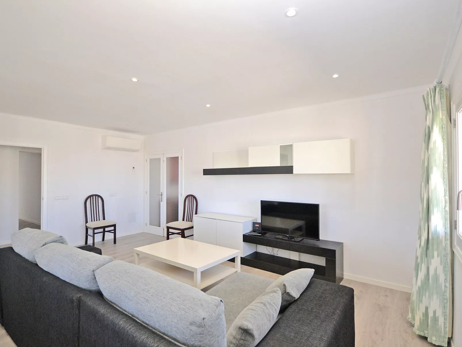 Pinocha (Villa Anglessos) - Binnen