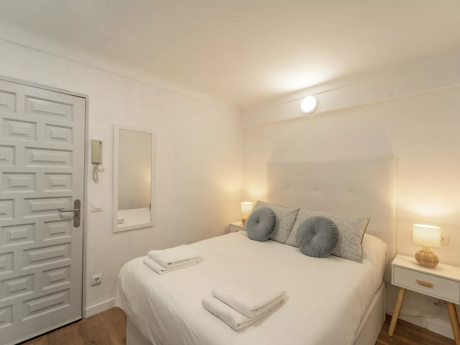 WELCS APARTAMENTO 085 EMP Frente al Mar - Binnen