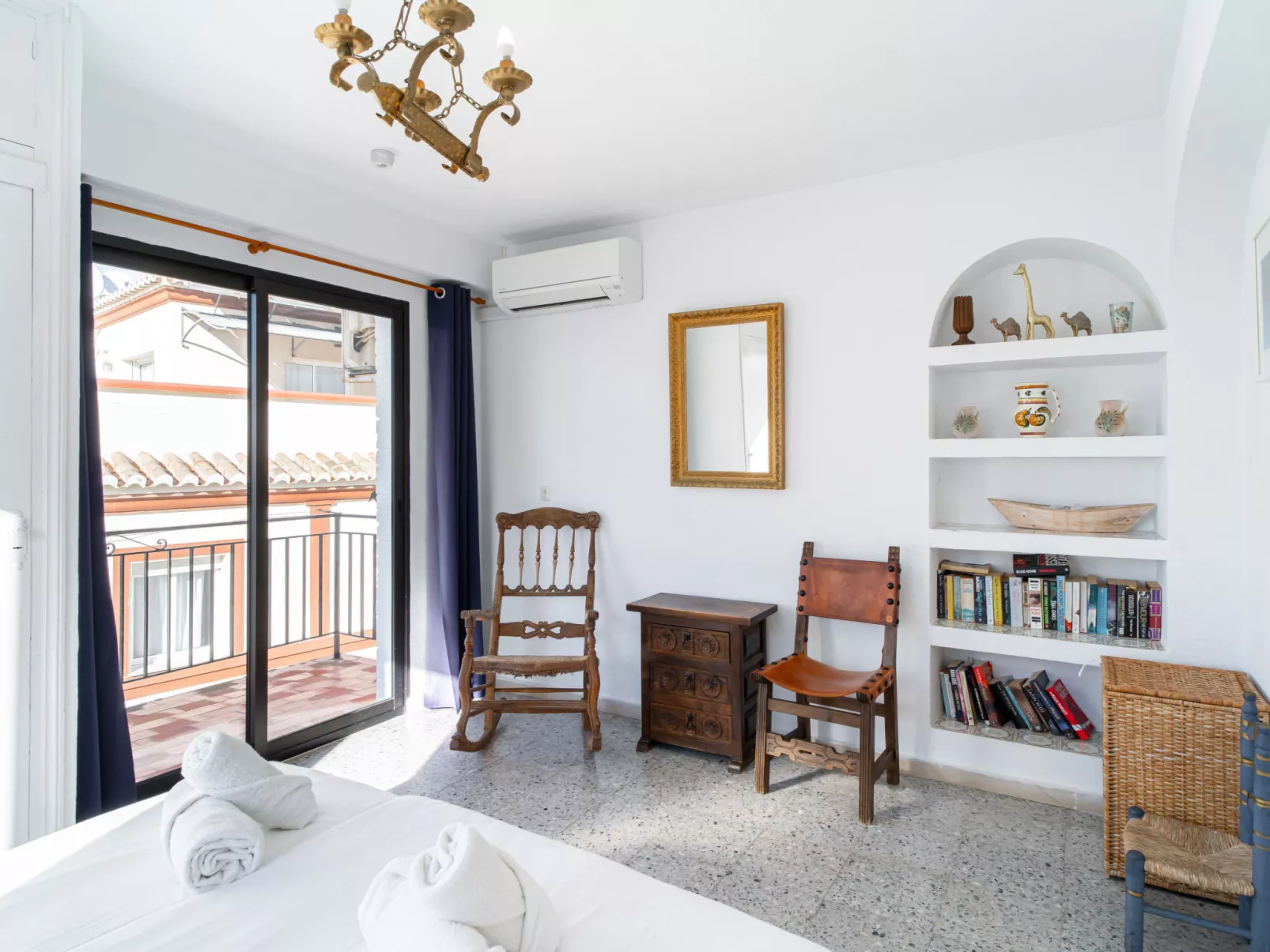 Bahia 49 Apartments by Casasol - Binnen