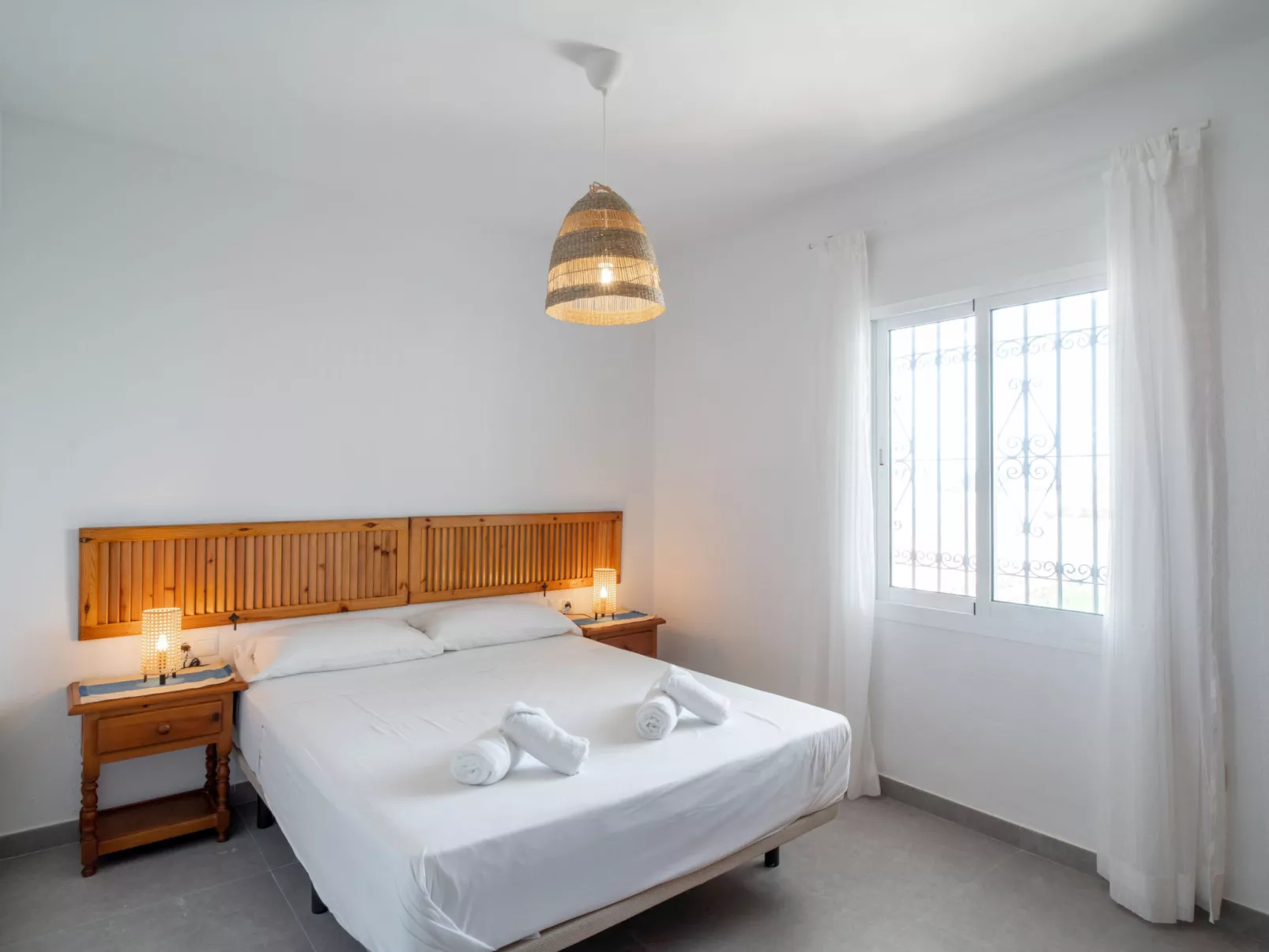 Villa Sofia Seaview Dreamscape by Casasol - Binnen