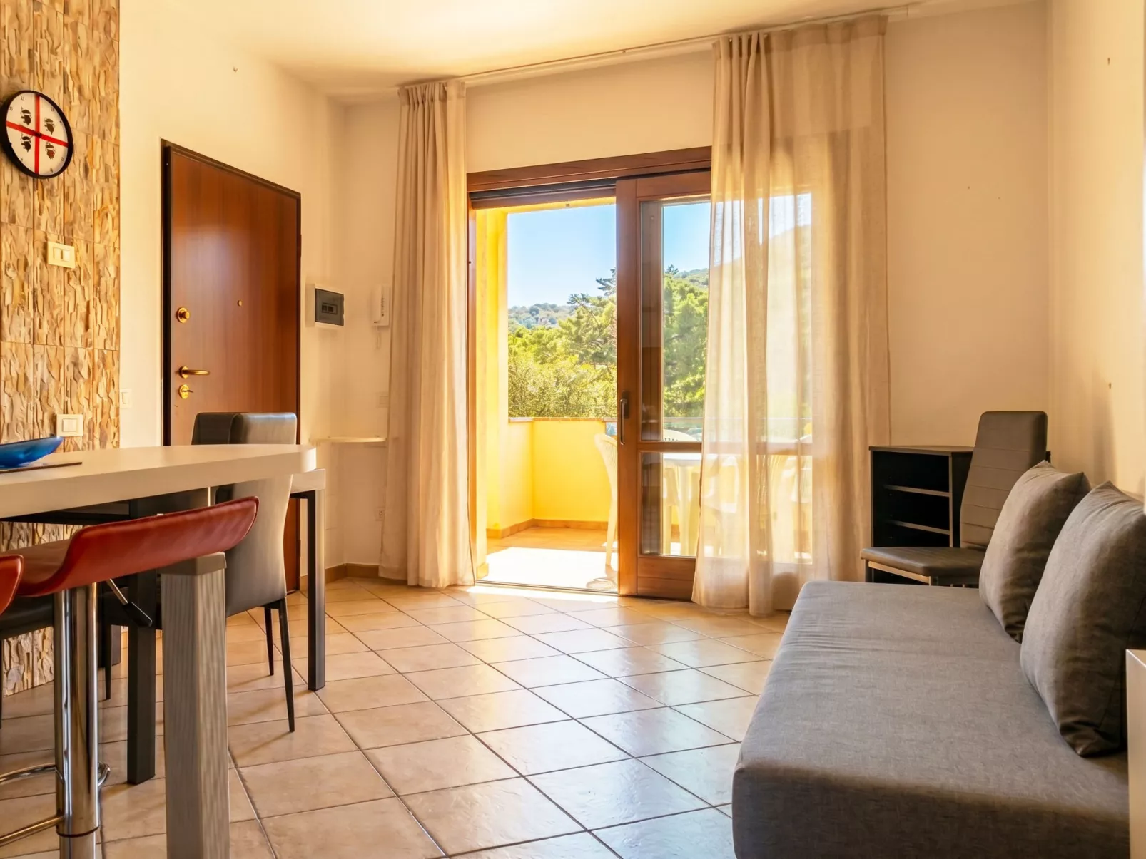 Cala Del Porto - Binnen