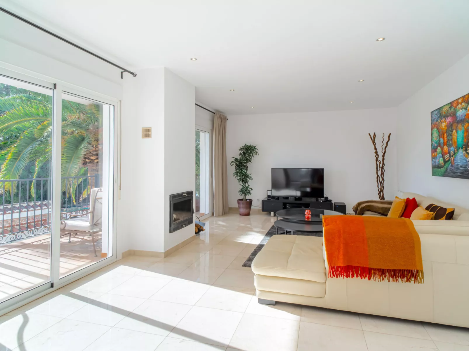 Villa Grande Luxe Private Pool by Casasol - Binnen