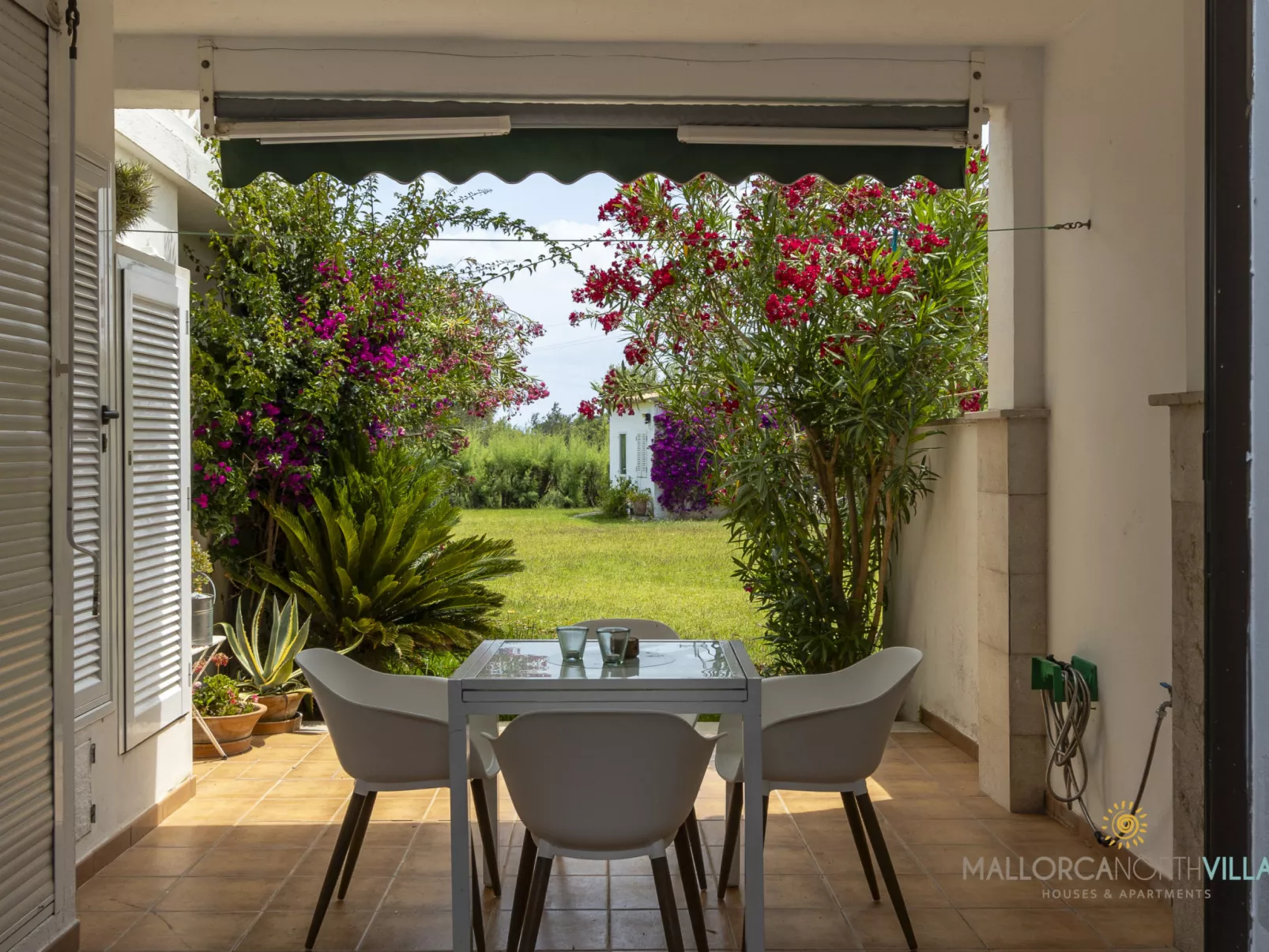 Club del Sol 8: Acogedor Apartamento con Piscina - Buiten