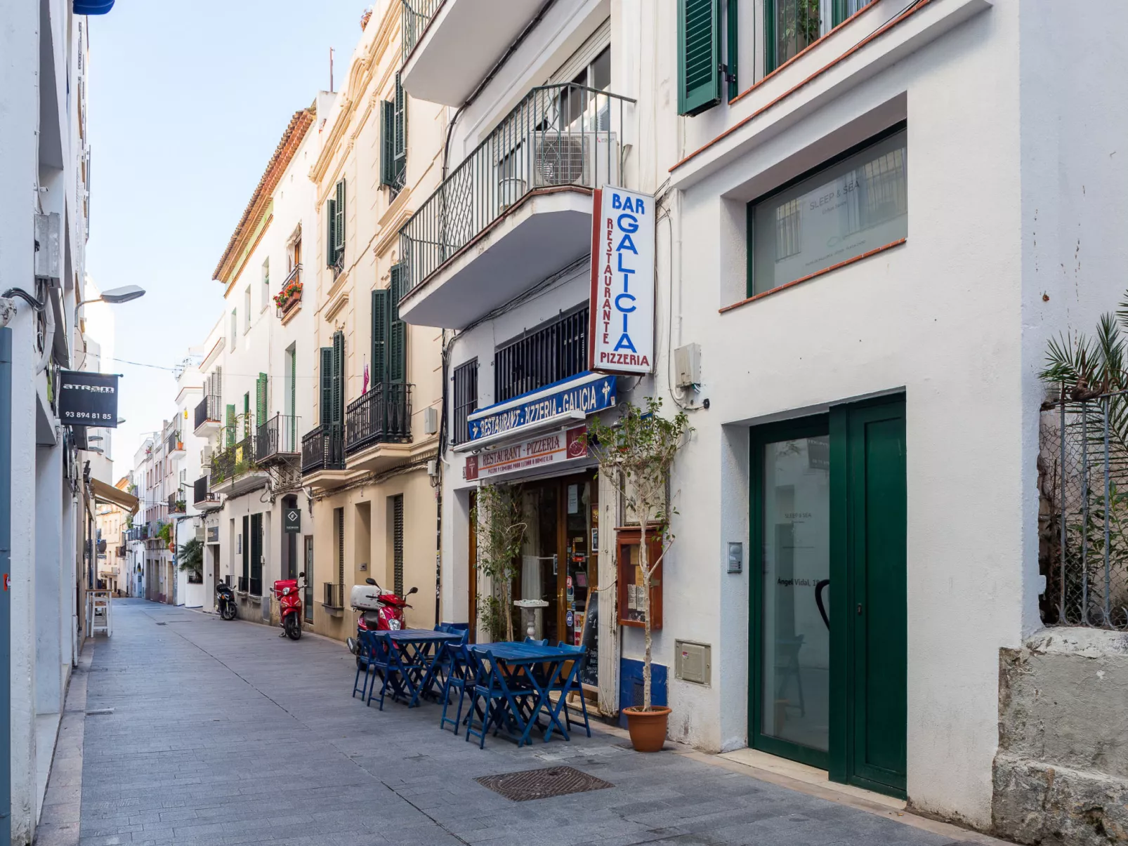 URBAN SUITES SITGES 1 - Buiten