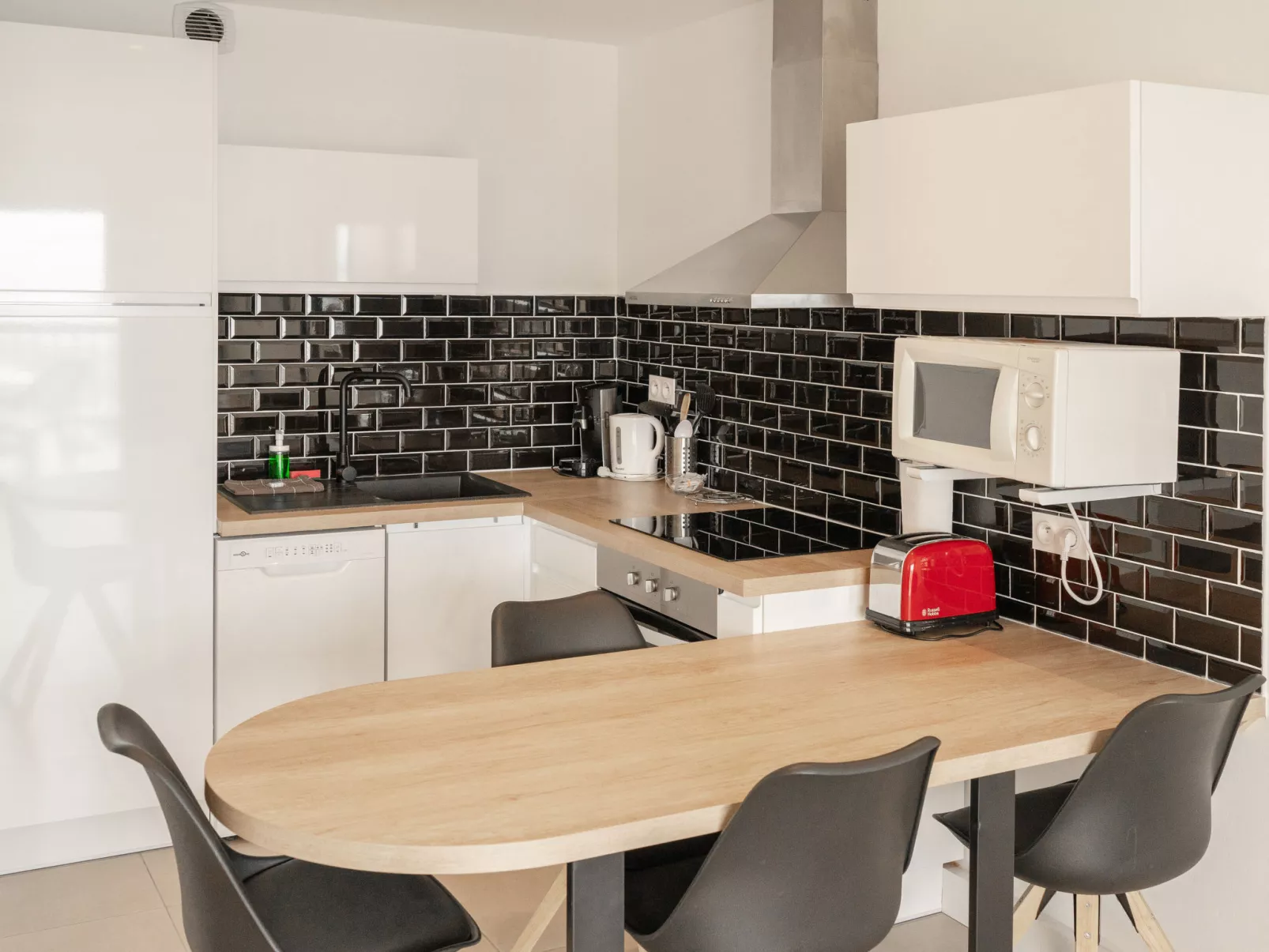 WELCS ESTUDIO 124 EMP con vistas al mar - Binnen