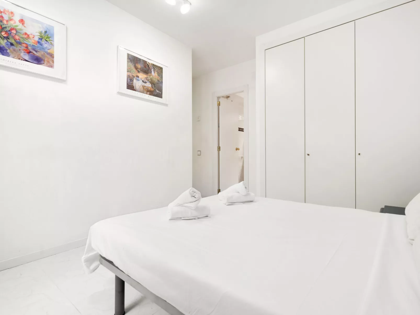 WELCS APARTAMENTO 170 PDA en el puerto - Binnen