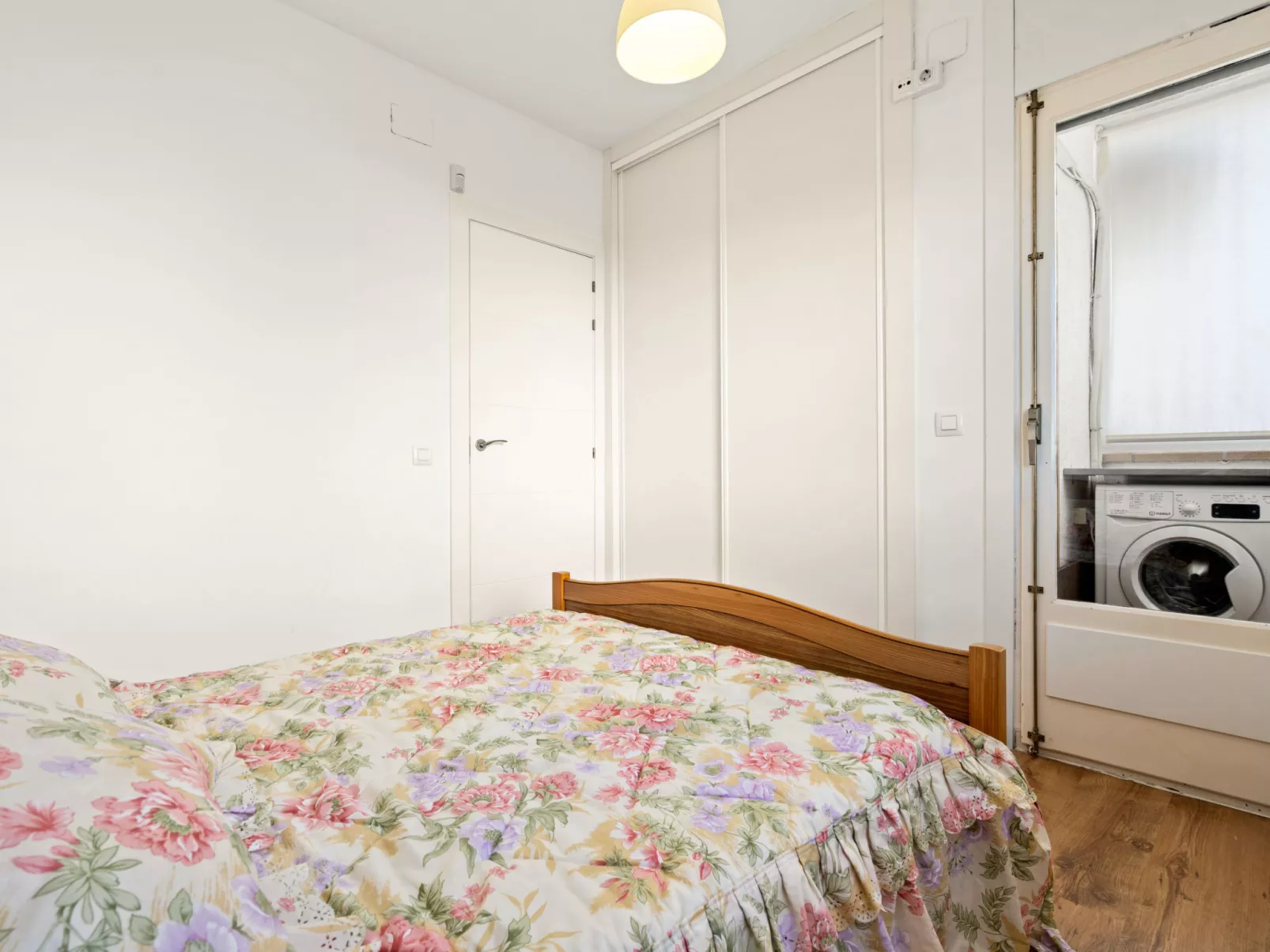 WELCS APARTAMENTO 218 EMP frente al Mar - Binnen