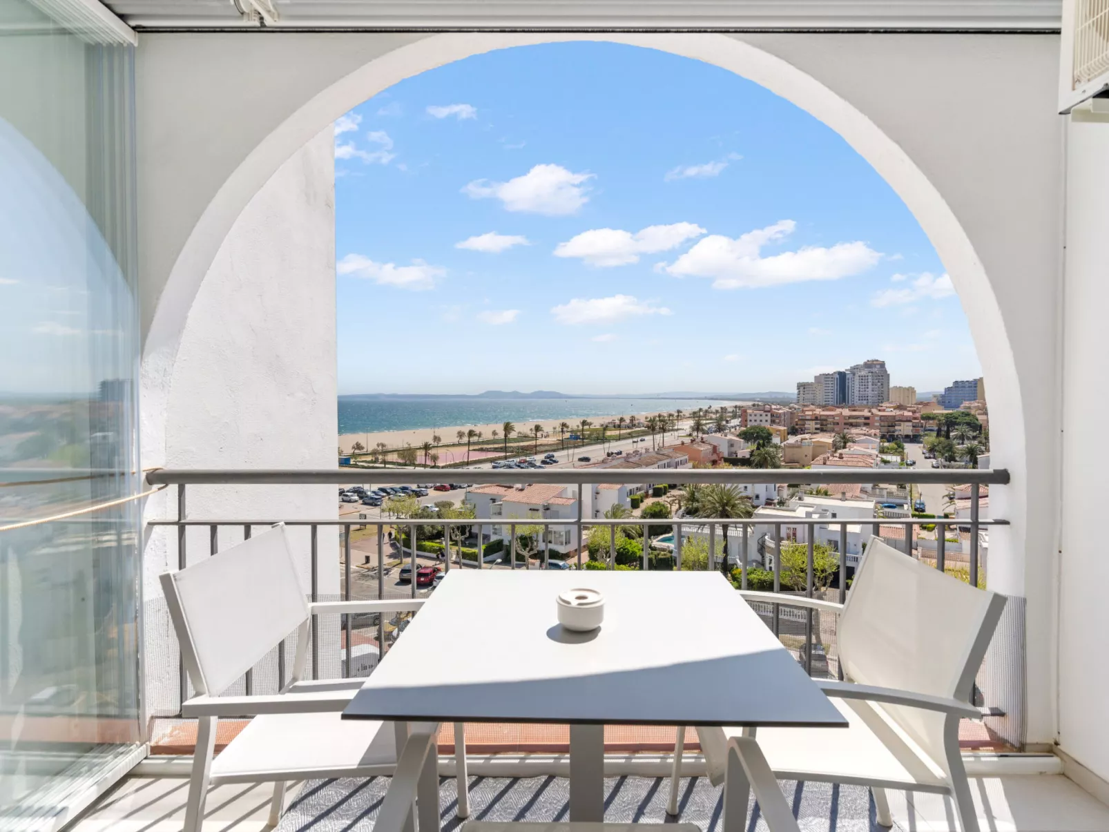 WELCS ESTUDIO 057 EMP Frente al Mar - Buiten