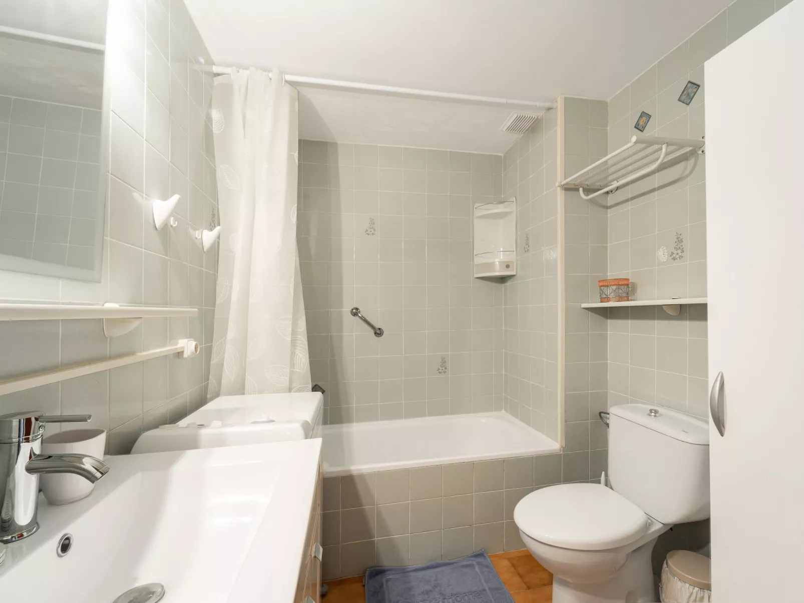 WELCS ESTUDIO 161 EMP frente al canal - Binnen