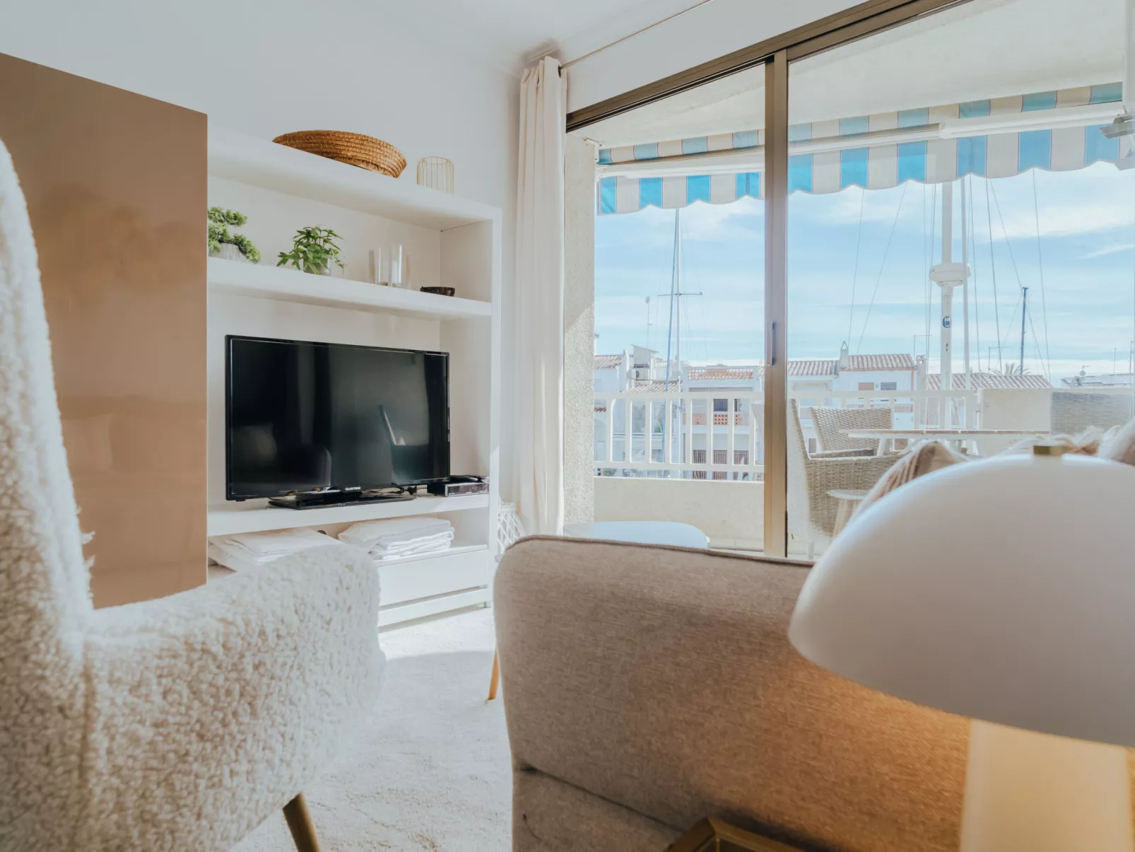 WELCS APARTAMENTO 208 EMP cerca de la playa - Binnen