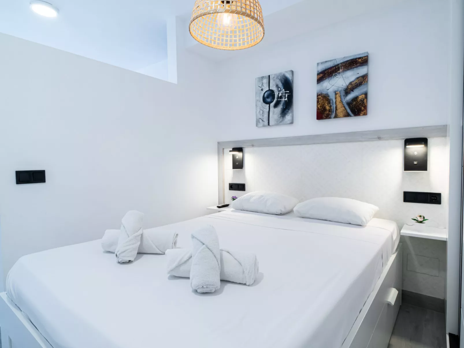 Central Studio by Casasol - Binnen