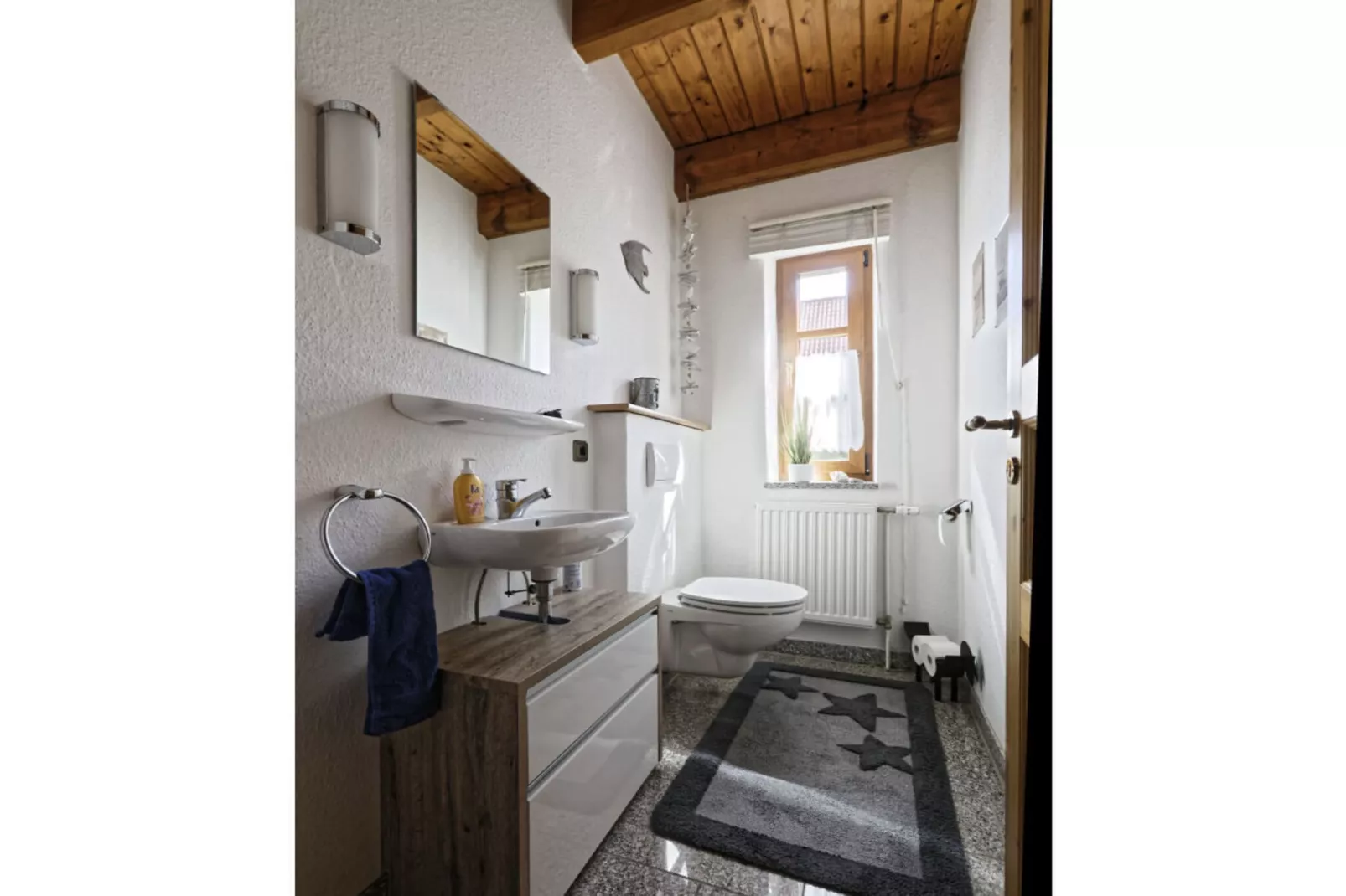 311008 - Badkamer