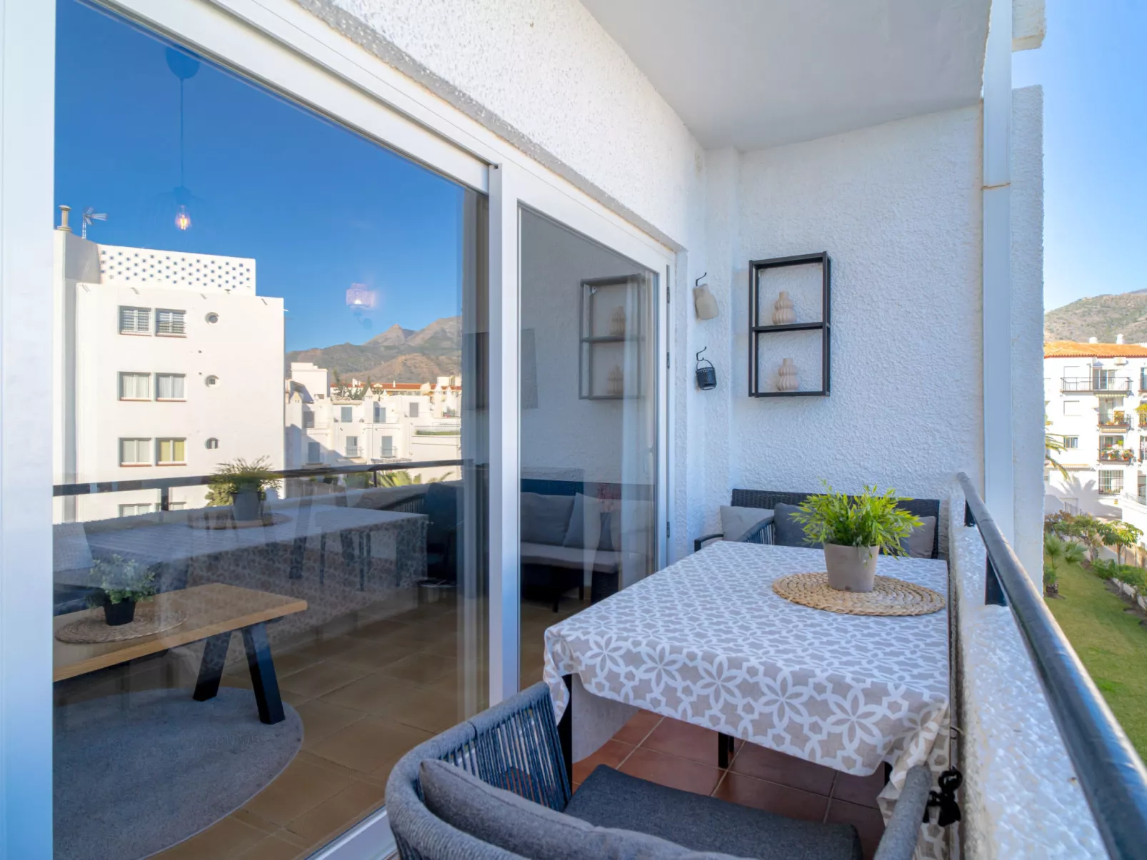 Carabeo 36 Studio by Casasol - Binnen